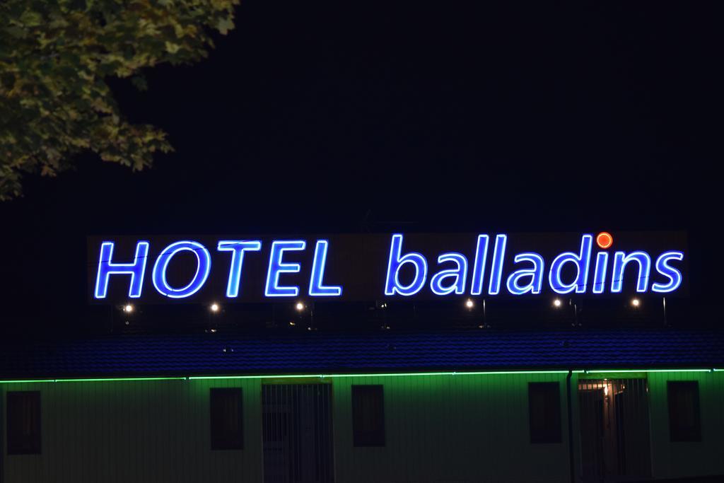 Initial By Balladins Vigneux-Sur-Seine Hotel Exterior photo